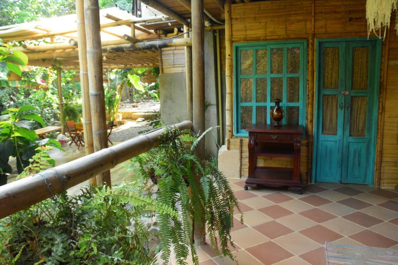 La Percha Hostal Palomino Ngoại thất bức ảnh