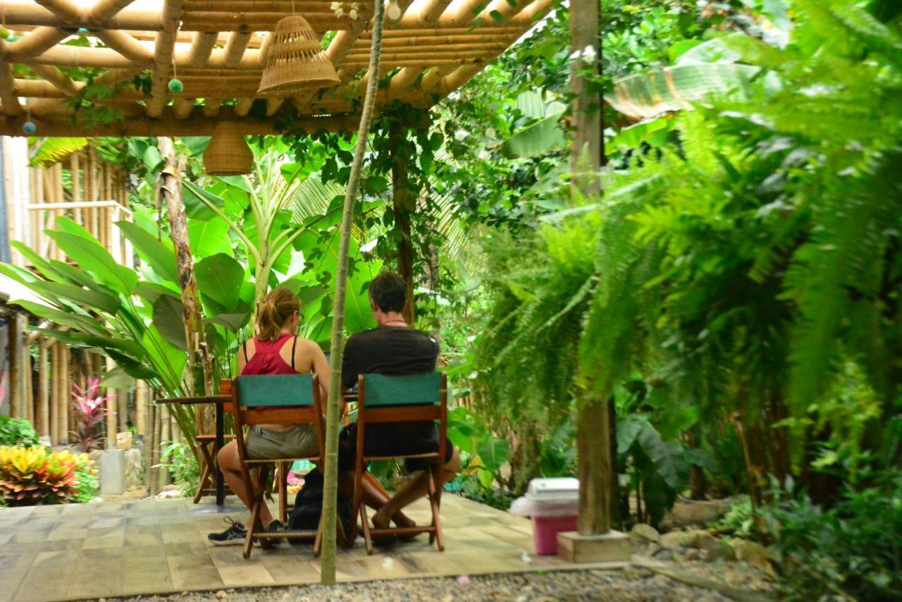 La Percha Hostal Palomino Ngoại thất bức ảnh