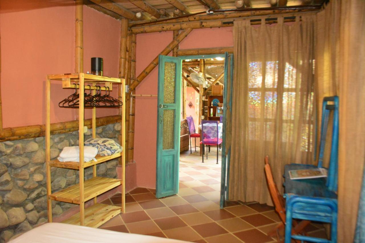 La Percha Hostal Palomino Ngoại thất bức ảnh