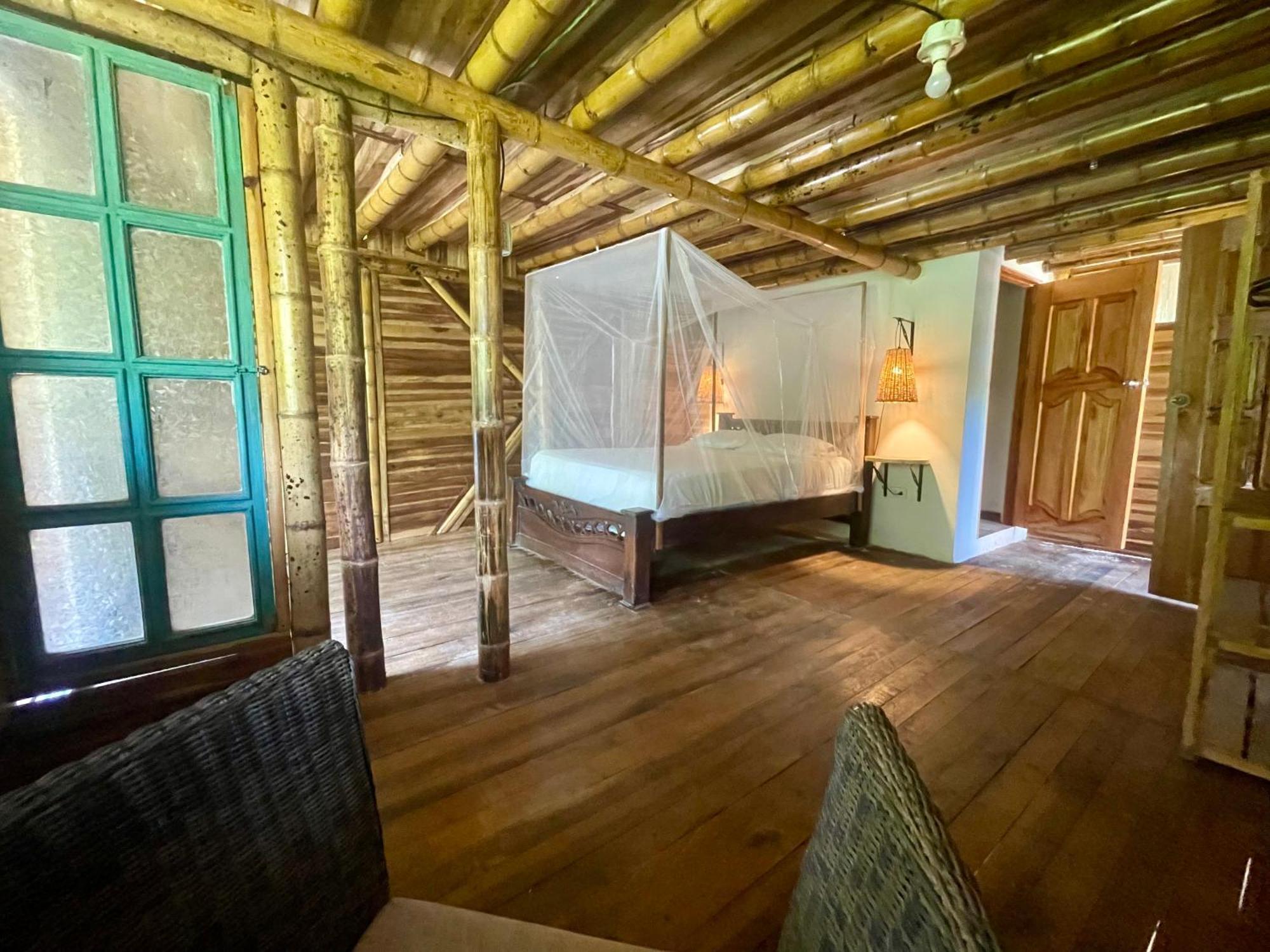 La Percha Hostal Palomino Phòng bức ảnh
