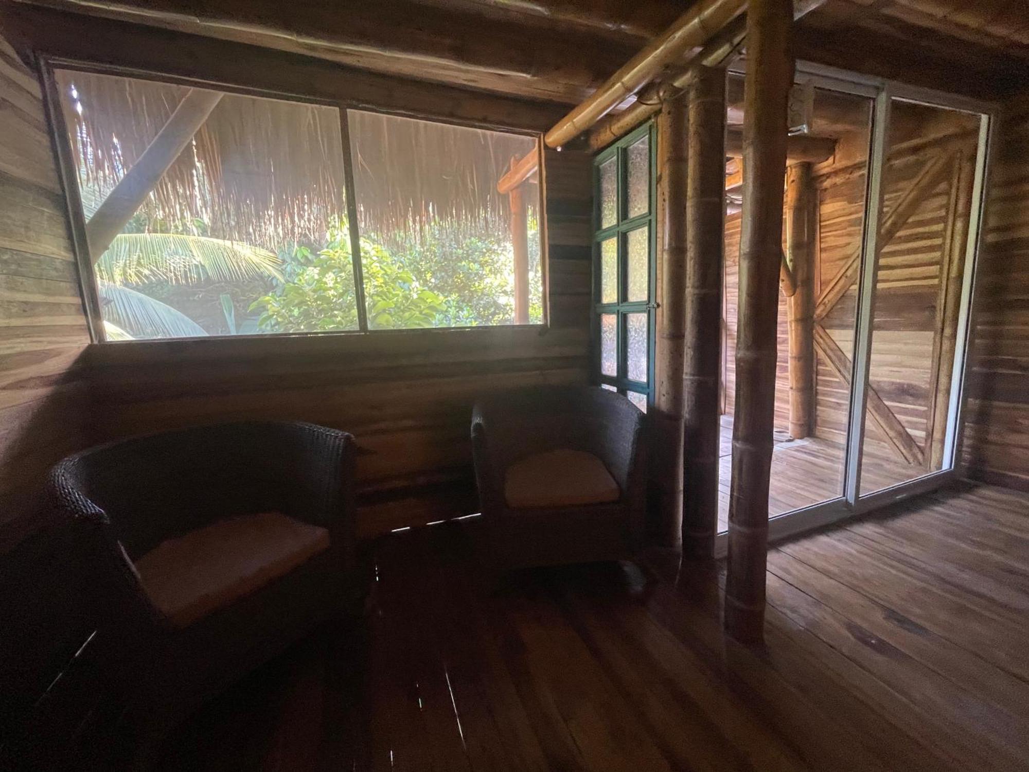 La Percha Hostal Palomino Phòng bức ảnh